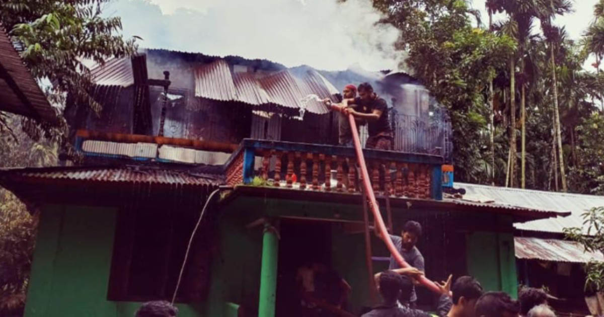 মির্জাগঞ্জে বসতঘরে অগ্নিকাণ্ড: ৩ লক্ষাধিক টাকা ক্ষতি