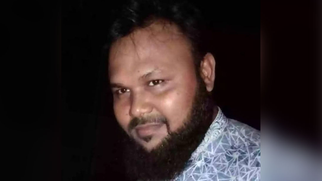 নেছারাবাদে স্কুলশিক্ষককে ডিবি কার্যালয়ে তুলে নিয়ে যাওয়ার গুঞ্জন