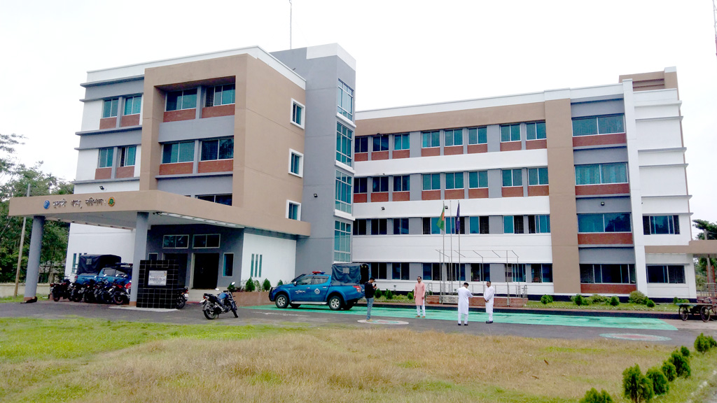 মুলাদীতে গৃহবধূর ঝুলন্ত লাশ উদ্ধার