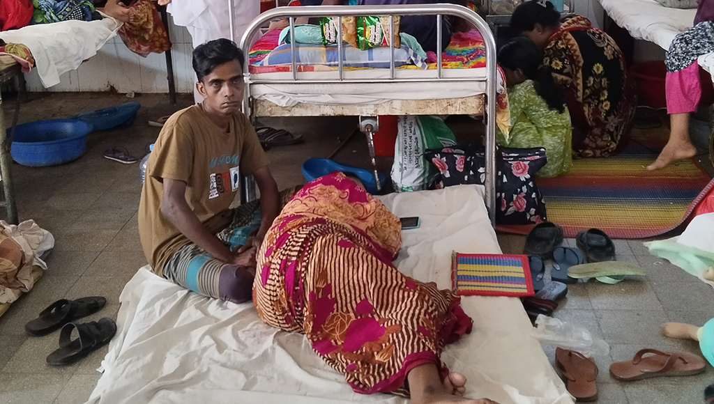 বরিশালে দুই পরিবারের মধ্যে সংঘর্ষে গর্ভবতী নারীসহ আহত ৩