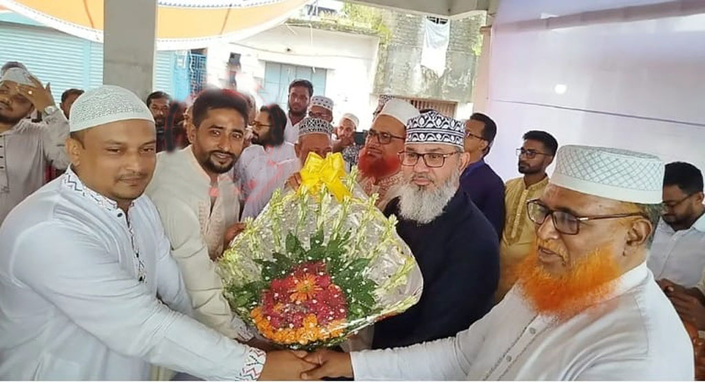 নাজিরপুরে মাদক ও চাঁদাবাজির অভিযোগে স্বেচ্ছাসেবক দল থেকে বহিষ্কৃত নেতার জামায়াতে যোগদান