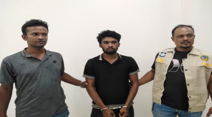 ট্যুরের আড়ালে ইয়াবা পাচারের সময় সড়ক দুর্ঘটনায় নিহত ১, আটক ১