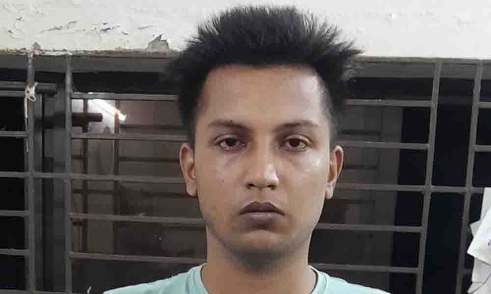 বাউফলে নিষিদ্ধ ছাত্রলীগ নেতা আটক