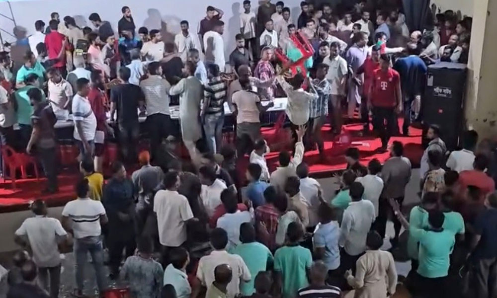 পিরোজপুরে বিএনপির কাউন্সিলে ব্যালট ছিনতাই, ফলাফল স্থগিত