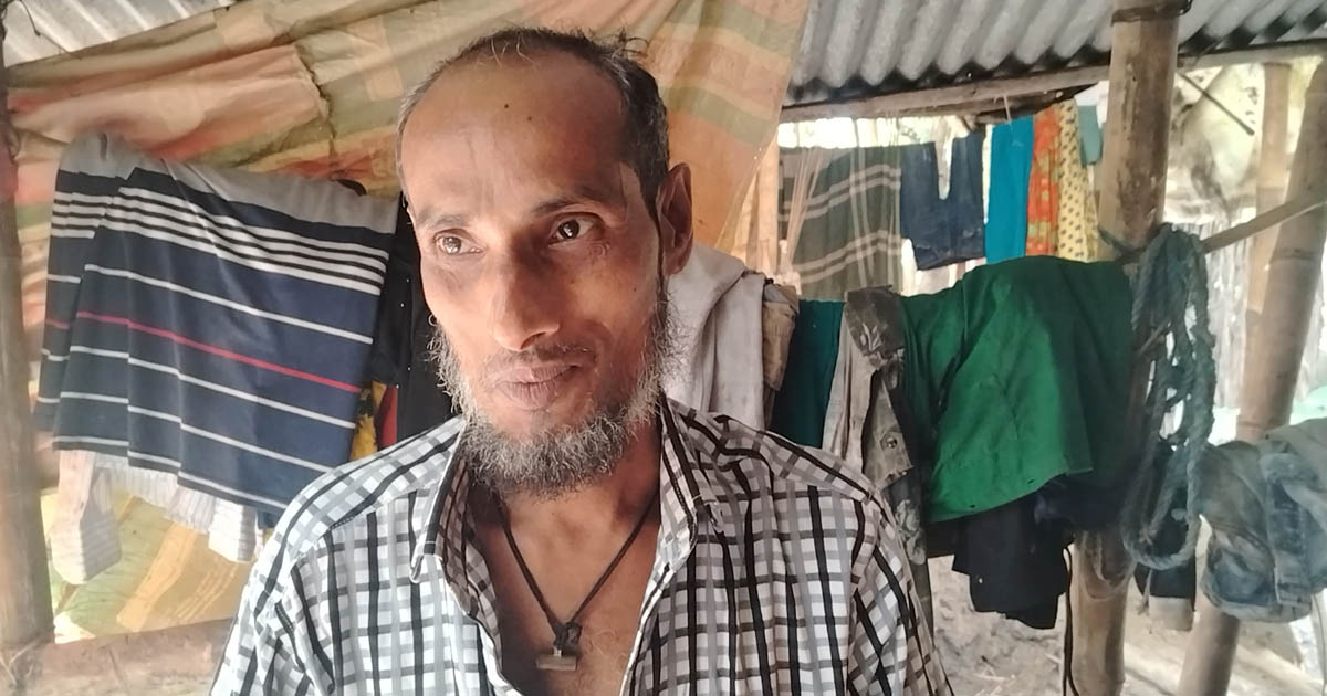 টাকার অভাবে চিকিৎসা হচ্ছে না অসুস্থ দিনমজুর নাছিরের