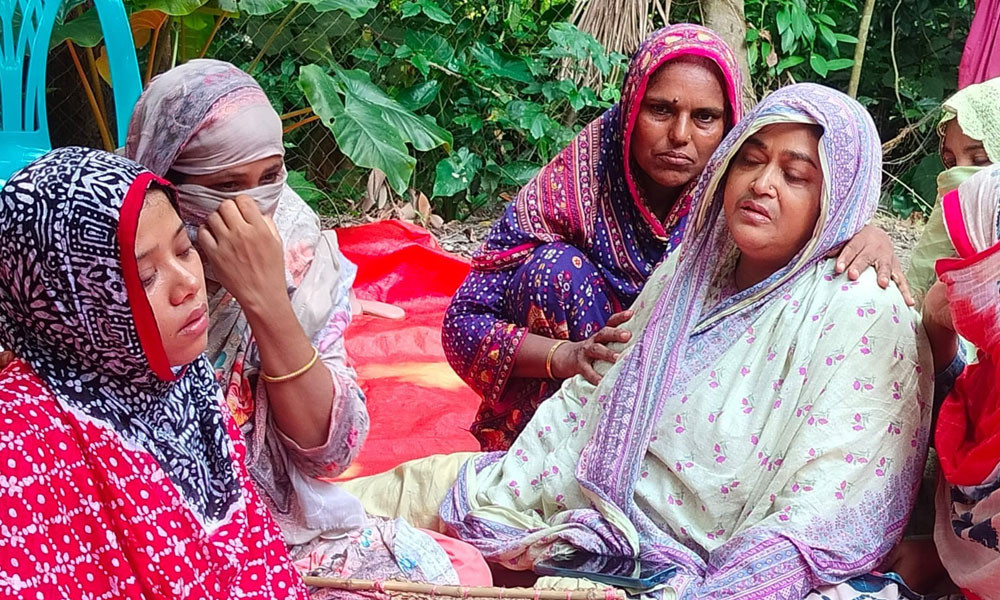 ‘আমাদের দেখভাল করার মতো আর কেউ রইল না’
